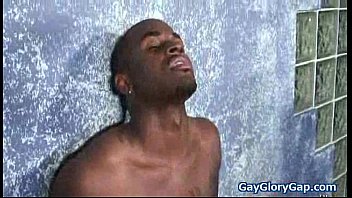 Preview 4 of Dolls Porn Fuk - Muscular black dude fucked by white dude 01