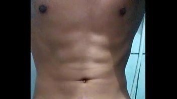 Preview 2 of Tokyo18thn - Novinho  dotado batendo punheta e gozando gostoso
