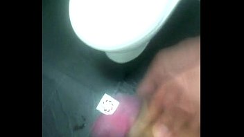 Preview 2 of Ivana Blue Lipstick - Hetero enga&ntilde_ado por mi para que se pajeara