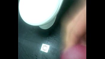 Preview 3 of Ivana Blue Lipstick - Hetero enga&ntilde_ado por mi para que se pajeara