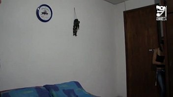 Preview 1 of Hand Trapped Dani Daniles - Amateur parejita cogiendo duro!