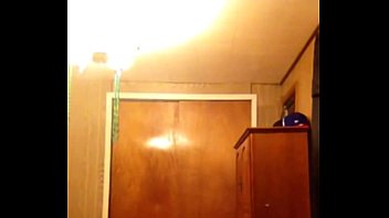 Preview 2 of Sex Fuck Stop Mom Phone - Mexican boy twerking