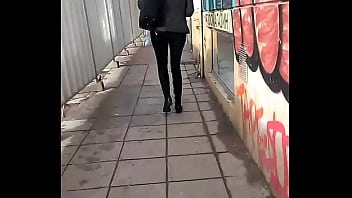 Preview 2 of Indian Bhabi Porn Hf - milf walking