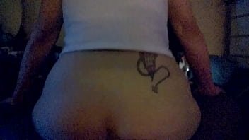 Preview 1 of Oldwoman Fuk - white girl from the back