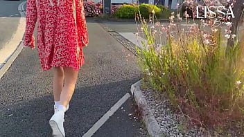 Preview 1 of Varey Small Girls Sex Vedio - Hot woman shows off and touches herself on public bus