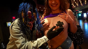 Preview 2 of 18bf Xxx - Trippi Rose &amp_ Diabeticoochie Fucks Famous Rapper Gibby Pluto At The Downtown Grand In Freemont