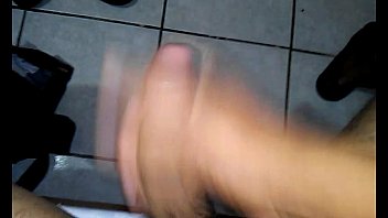 Preview 1 of Sexs Alone - sacando leche
