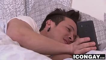 Preview 1 of Www Oman Police Sexy Videos - Jaxton Wheeler teaching sex lessons to sexy Gabriel Alanzo