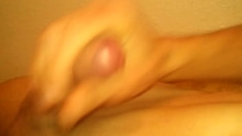 Preview 2 of Wwf Big Tites Lesbian Girl - masturbate con leche