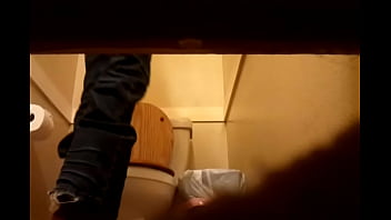 Preview 4 of Tube Porn Nufist - Amiga Wc