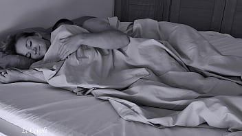 Preview 1 of Aishwarya By Sex Video - Sticking your dick into wife&#039_s pussy early morning is best wake up ever - LOUD MOANING AND CUMSHOT