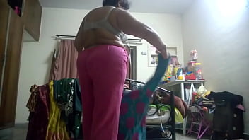 Preview 4 of Hayley Mills Ass - uff kya moti gaand hai yaar