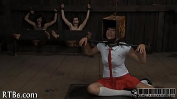 Preview 2 of Girls Sucking Boys - Sadomasochism serf collar