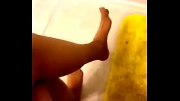 Preview 4 of Daughter Ads - My sexy legs
