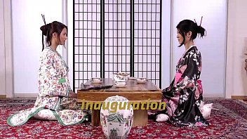 Preview 1 of Amarican Guy Fucking His Mother - Asian lesbians showering in each others piss