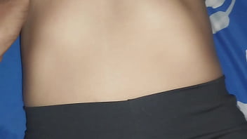Preview 1 of 9 Saal Ki Ladki Ki Sexy Video - Entrenadora del gym me da una clase en la cama. Cabalga su apretado co&ntilde_o hasta corrernos ambos bien rico