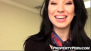 Preview 1 of Kon Maman - XV2D53~1.MP4