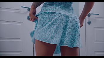 Preview 1 of Real Gemelas - MY BOYFRIEND CALLS ME WHILE STRANGER FUCK ME