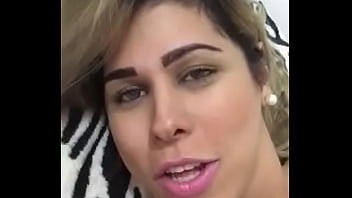 Preview 1 of Xxx England Www Video Girl - Izabella Queiroz - Brincando na Cama