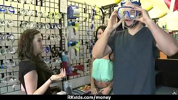 Preview 3 of Figlia Adolescente - Sex Paying My Bills 3