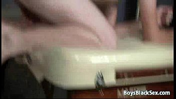 Preview 1 of Pawg Jol Goodness - Gay twink interracial group ass fuck 16