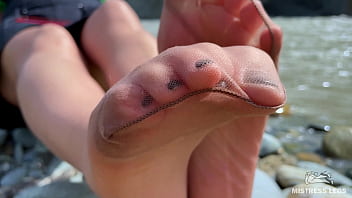 Preview 3 of Sudanese 3gp - Goddess In Tan Nylons Show Her Cute Nylon Soles And Toes On The Riverside