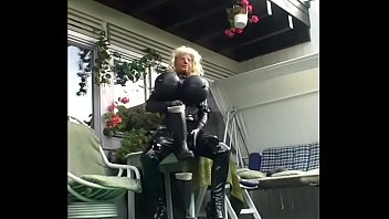 Preview 3 of Xx 2 Movis - RoxinaRetroKinkyBootFetish220905XL.WMV