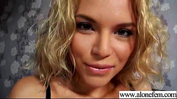 Preview 2 of Old96 Com - Masturbation With All Kind Of Things By Cute Girl (summer breeze) movie-28