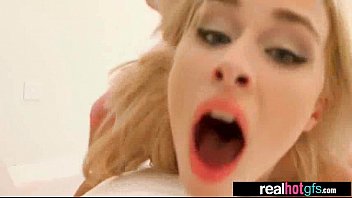Preview 1 of Lesbian Hot Sexy Vedio - Intercorse In Front Of Cam With Real Hot GF (lilli dixon) movie-29