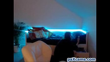 Preview 4 of Kelly Hart Pic - Redhead Brit Fucks Her Cunt on Cam