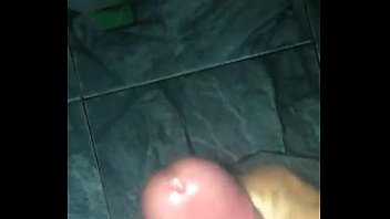 Preview 2 of Mens Sex Vedio - Punheta do meu amigo safadinho.