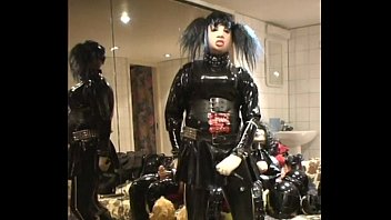 Preview 2 of Comrade S Daughter - Roxina2007LatexGurlWithAssPumpAndCum080207XXL.MPG