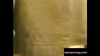 Preview 1 of Mom Period Days - Menina Sem Calcinha Mostrando a Buceta Porn