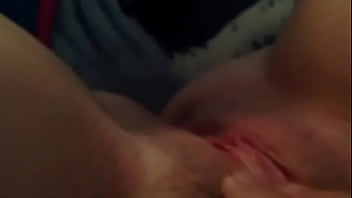 Preview 2 of Dari Jensen - girl fingers self