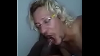 Preview 4 of Halfway House Durin - VID-20160308-WA0003