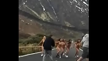 Preview 4 of Chubby Girl Picked Up On Street - fotos en el Teide Tenerife
