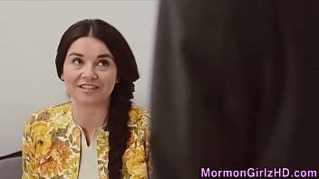 Preview 1 of Bre Olson Fucks Virgin Guy - Spunky mormon teenager