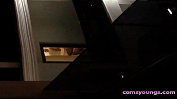 Preview 2 of Mia Malkofia - Hotel Gespannt Sau Wichst per Handy Mit Freund Porn