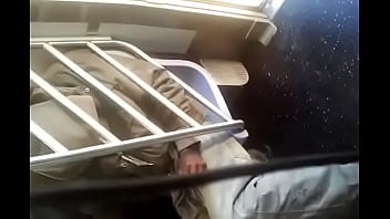 Preview 3 of Sadie Blooms - viejo tocando bulto en el tren