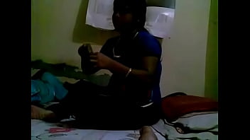 Preview 1 of Tie Hog - Desi aunty show her boobs scandel video