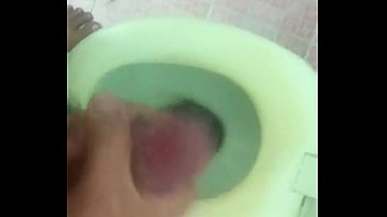 Preview 1 of Pear Aslhey - Sục cặc ch&iacute_nh chủ tự quay si&ecirc_u d&acirc_m