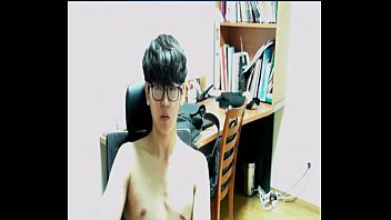 Preview 3 of Putas France - Korean Gay Masturbating