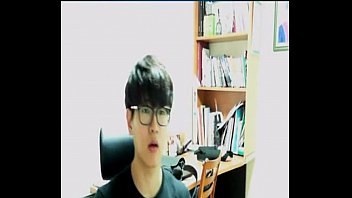 Preview 1 of Putas France - Korean Gay Masturbating