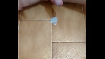 Preview 4 of Streched Teen - VID 20160228 112907011