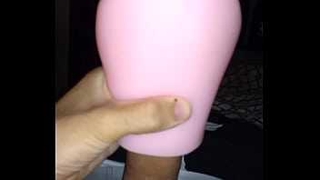 Preview 2 of Sixi18 - Novinho batendo uma