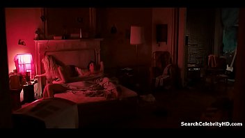 Preview 4 of Deepthruat Mom - Juno Temple - Vinyl - S01E01 (2016)