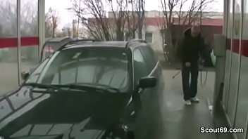 Preview 1 of Caxe Vido - Fremden beim Auto waschen angesprochen und gefickt