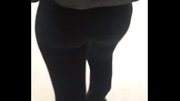 Preview 4 of Repo Mom In Sun - Fat Ass latina in leggins
