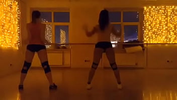Preview 1 of Best Like Fuking Video - TRY ⤵  ? TWERKOUT by dirtytwerking nylons  ? milfs  216313