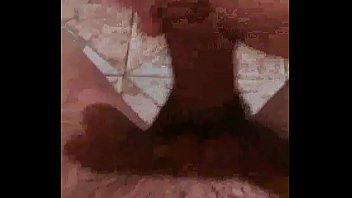 Preview 3 of Liana Martinez - paja en el ba&ntilde_o